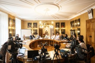 L'évêque de Sion Mgr Jean-Marie Lovey réagit devant la presse à l'annonce des résultats de l'audit confié au cabinet Vicario Consulting ce mardi 11 juin de 10h à 11h30 à l'évêché de Sion.